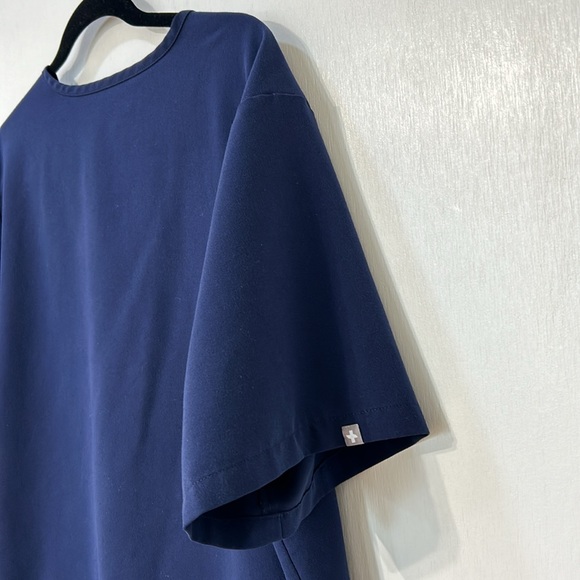 FIGS UNISEX TECHNICAL COLLECTION  SCRUB SHORT SLEEVE NAVY Sz XL - Picture 5 of 10